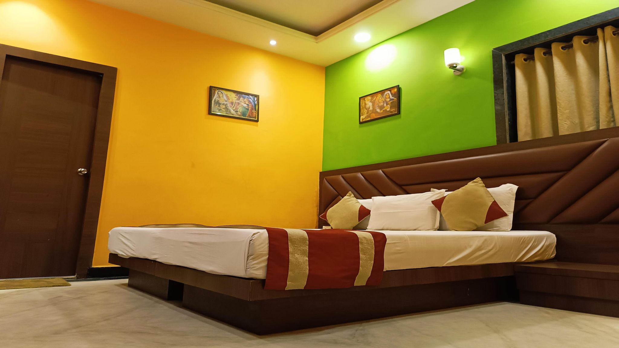 Hotel Mulberry, Kolkata DELUXE 2