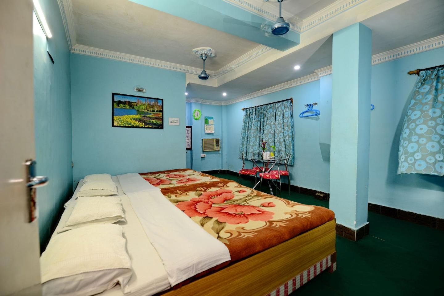 HOTEL AIRWAYS Deluxe Double Room Free Airport Drop