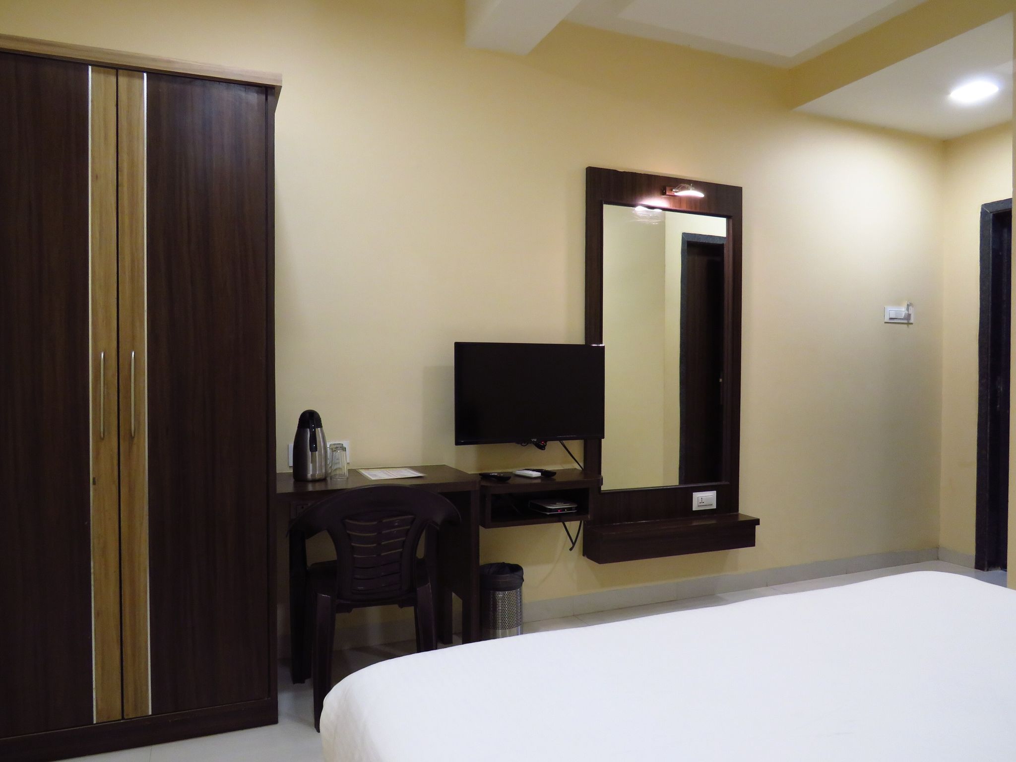 City Palace Resort AC Room Without Balcony 8