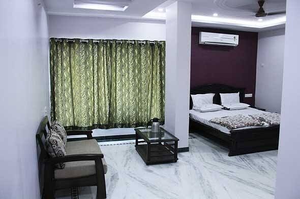 undefined Hotel Gujrat 2