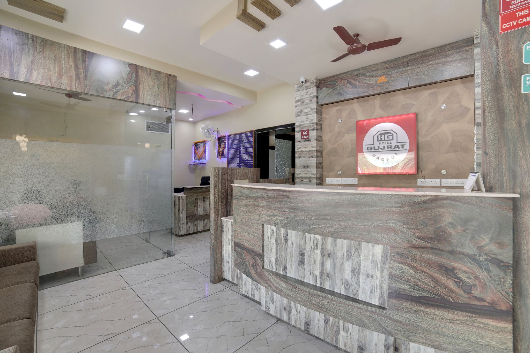 undefined Hotel Gujrat 9