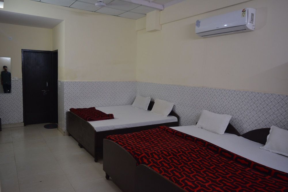 undefined Shubham Hotel 5