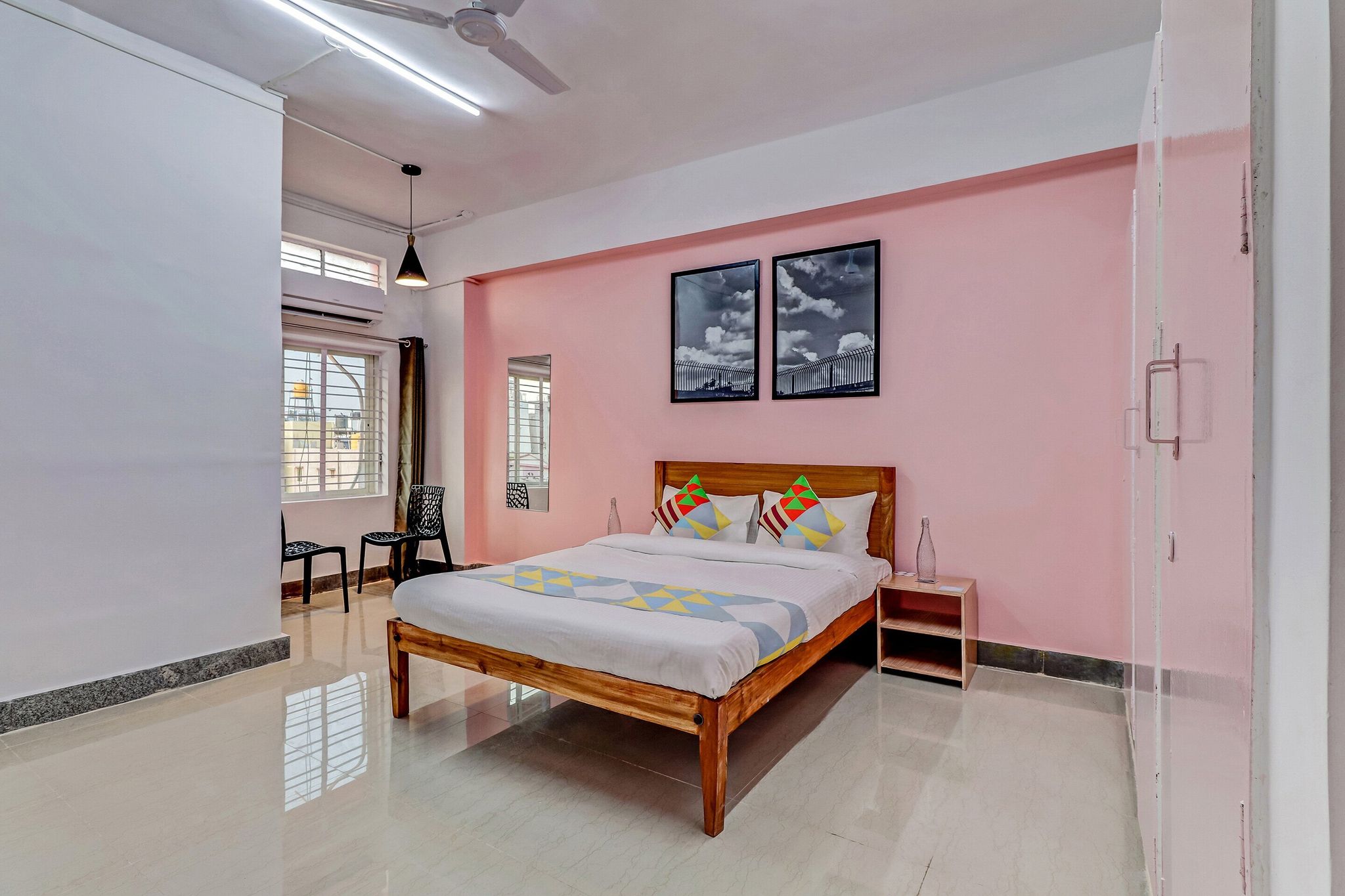 Capital O Elite Stay Jp Nagar Near SRI SATHYA GANAPATHI SHIRDI SAIBABA Temple Classic 5