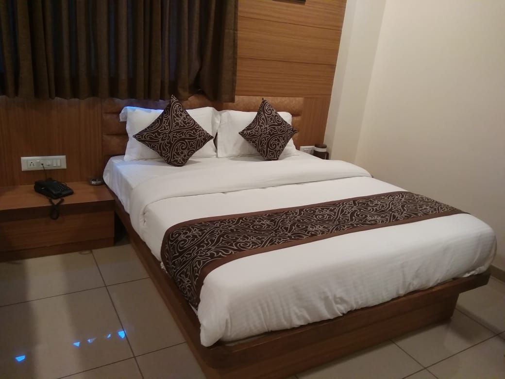 HOTEL RK PALACE Deluxe Room 10