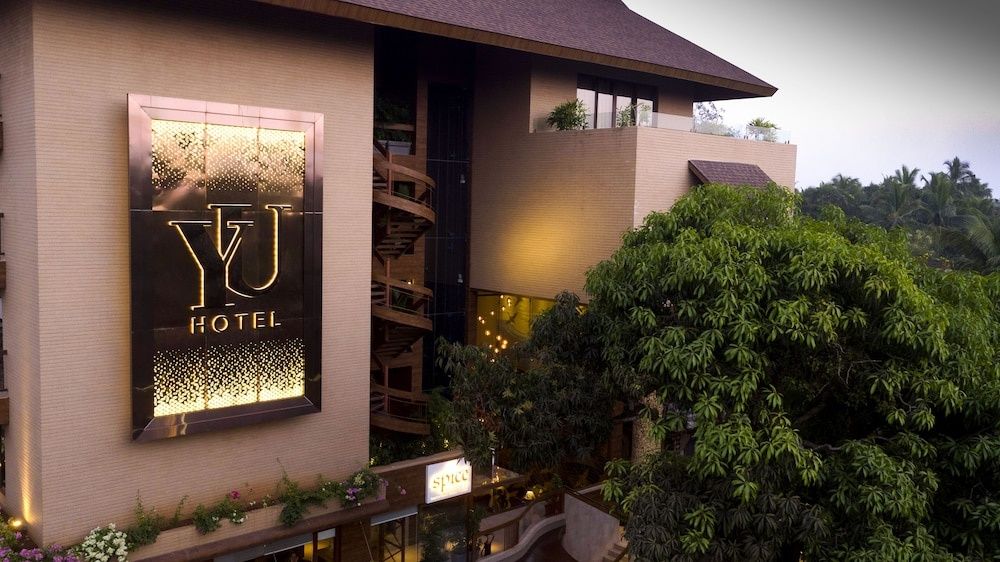 undefined YU Hotel Candolim 10