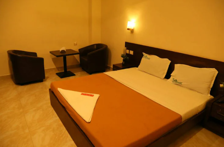 undefined Royal Park Palani 9