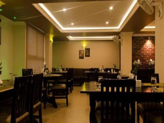 e92a5053f4b4de9f7a8cdb92200f49ca