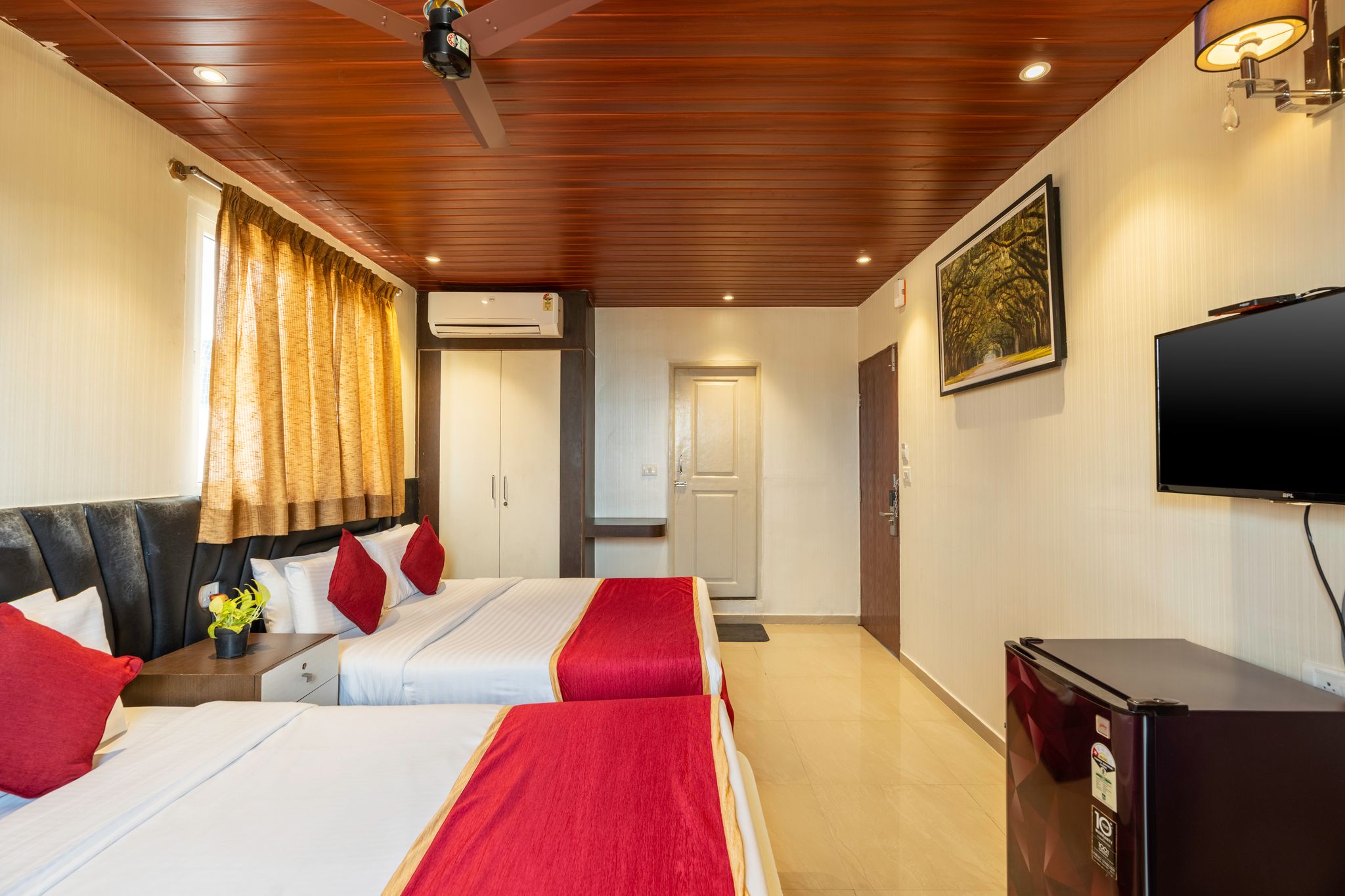 Luxury Triple Room