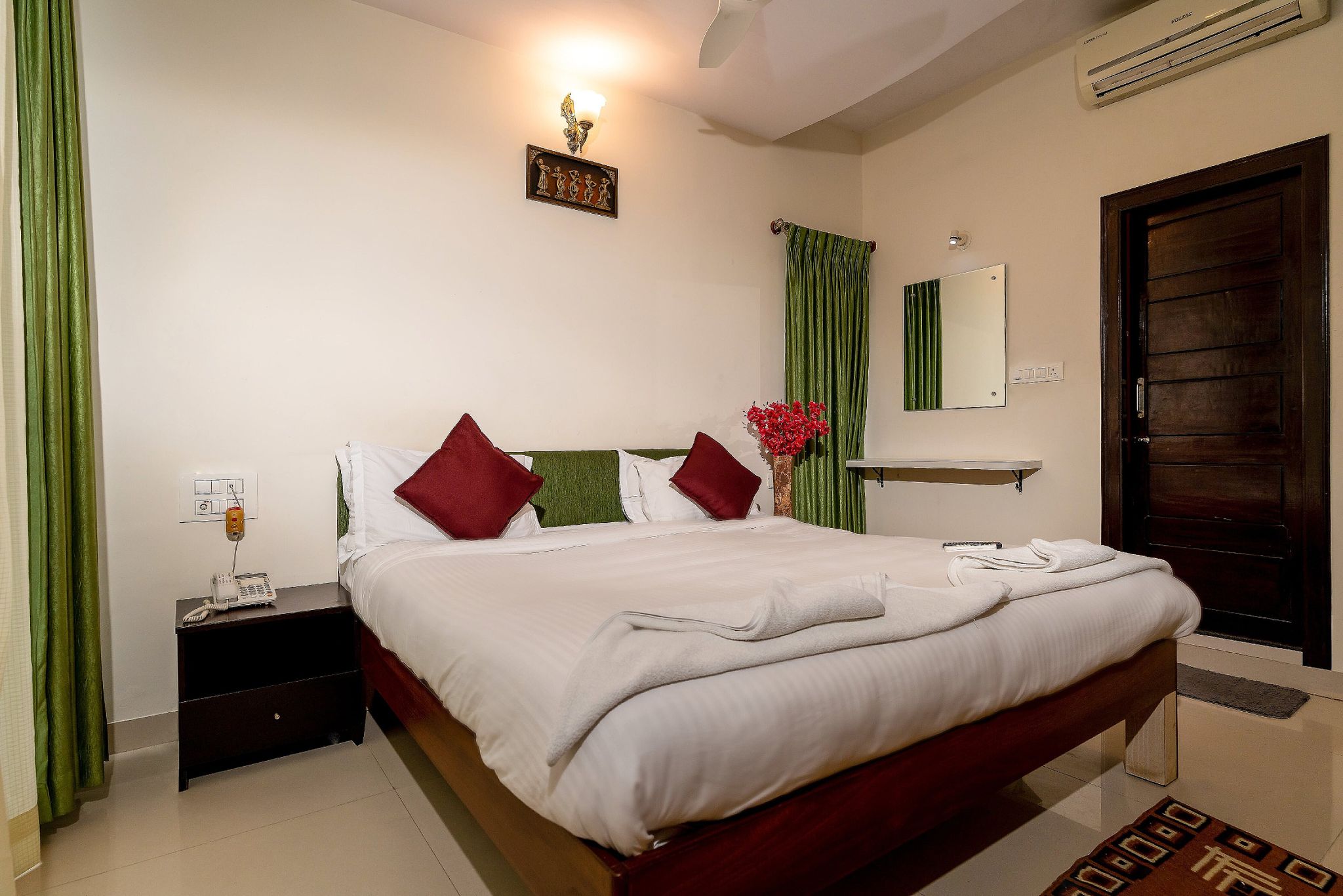 Luxury 1 Bedroom Apartment