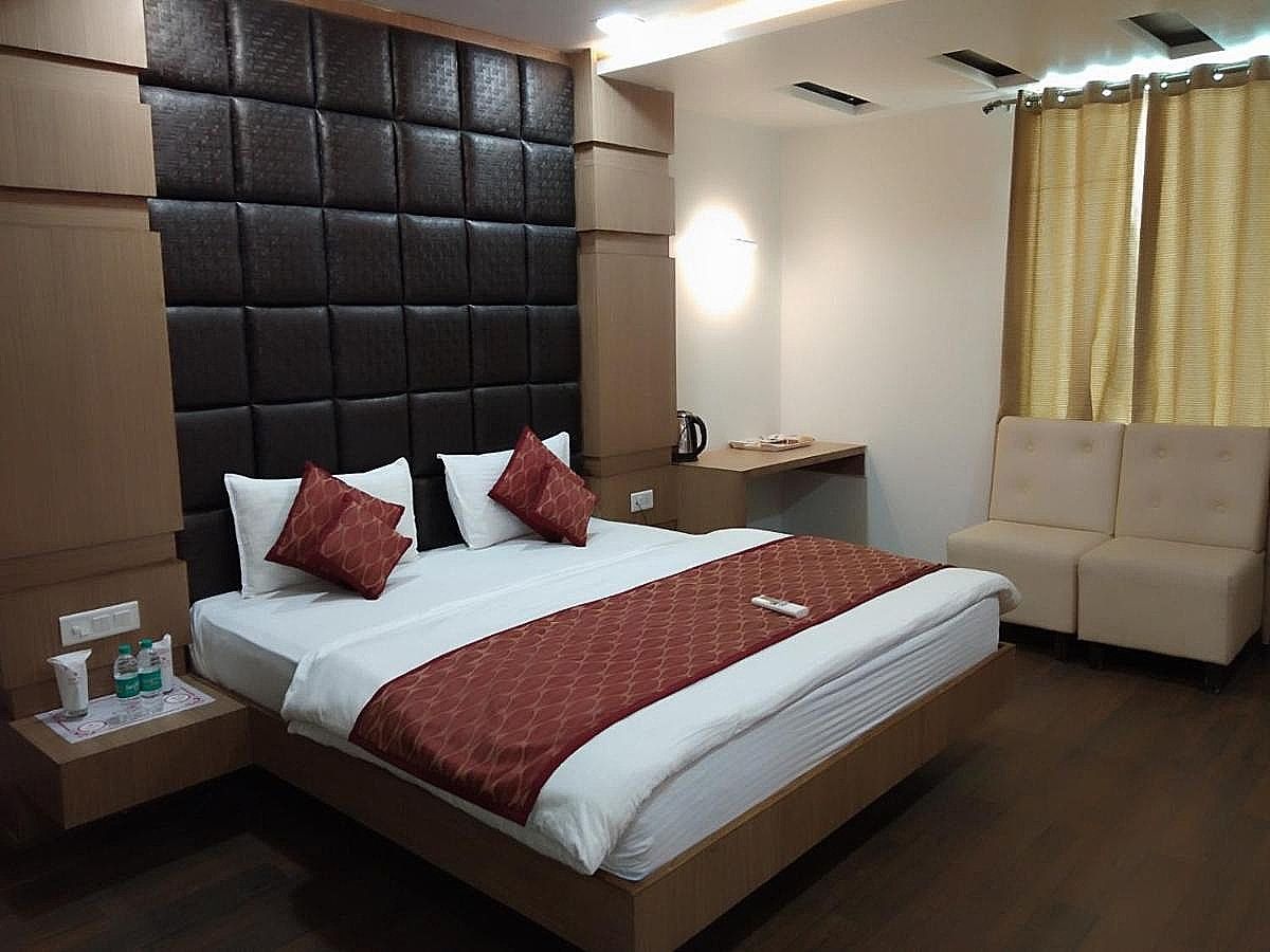 Hotel Pride Inn Deluxe Room 