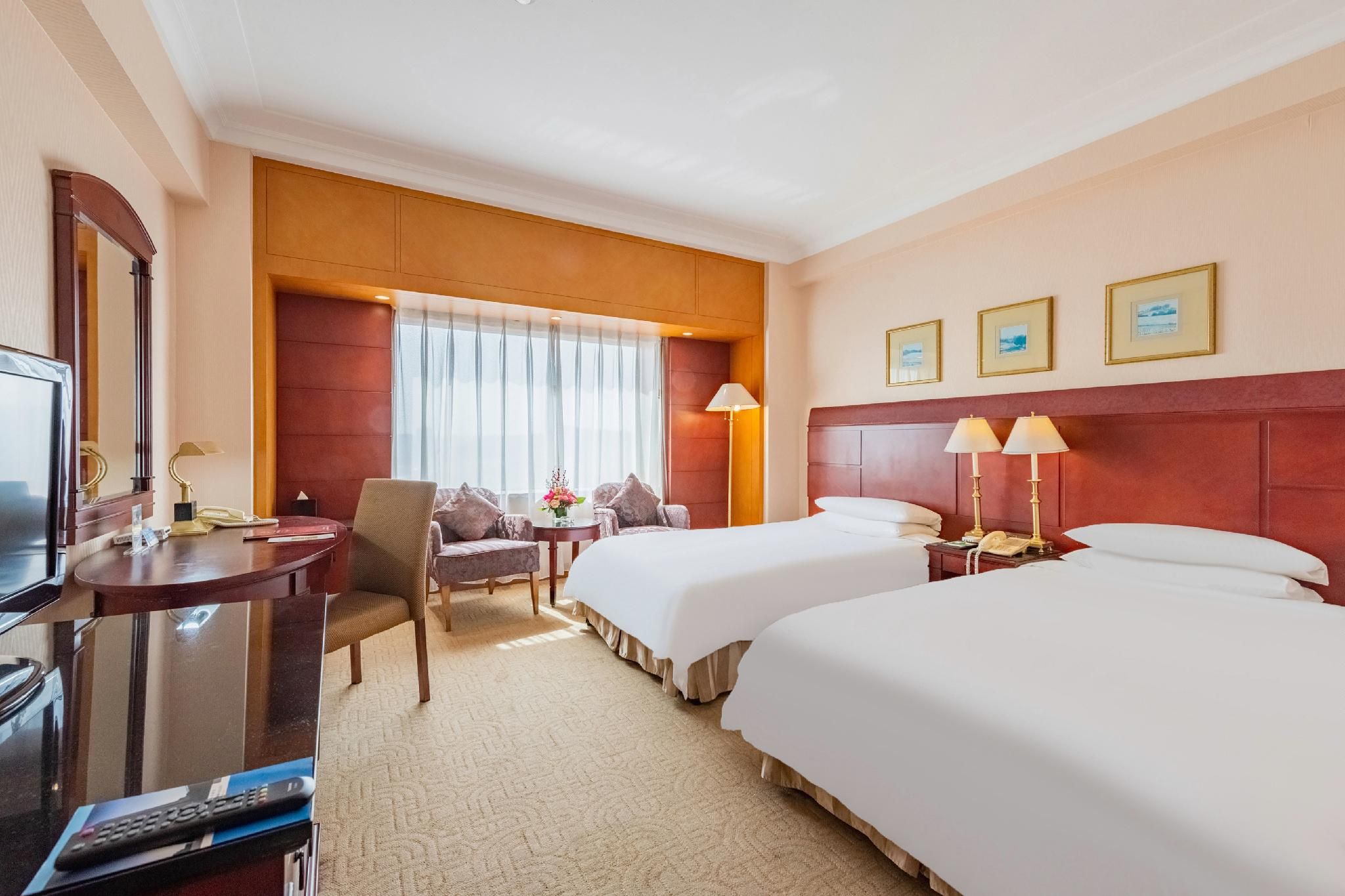 Executive Room