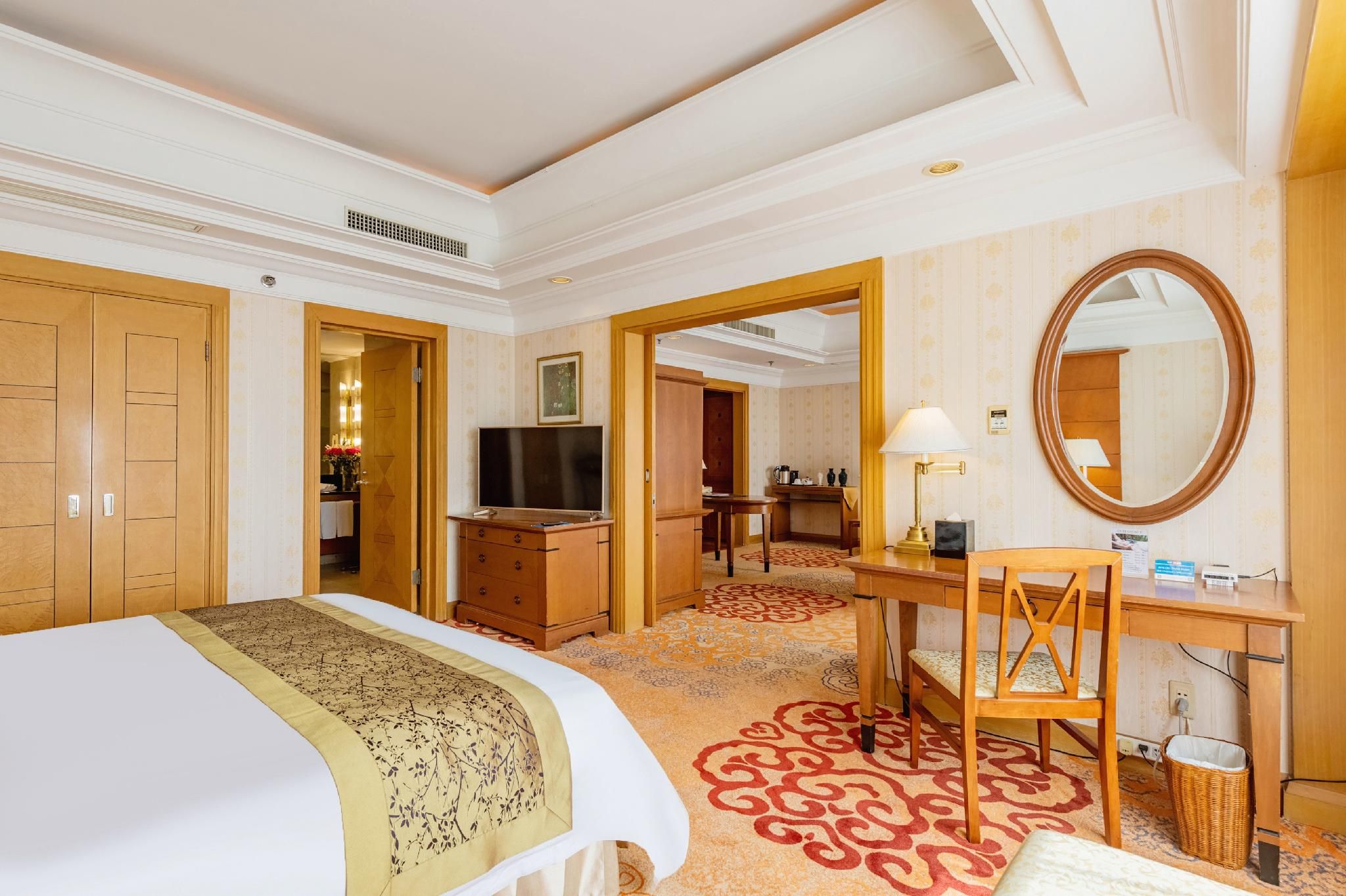 Suite Room