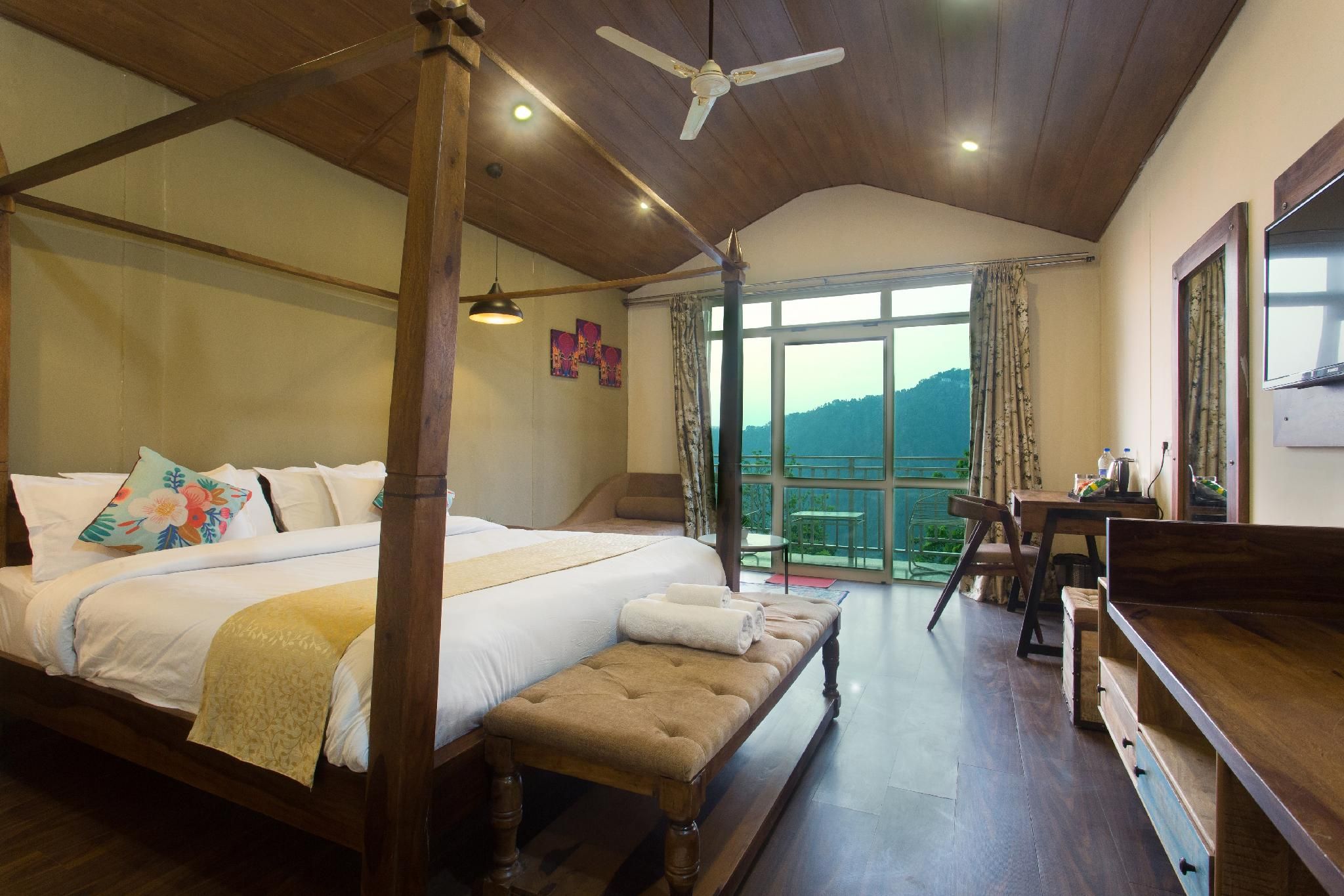 The Gateway Dalhousie Deluxe Room With Valley View 5