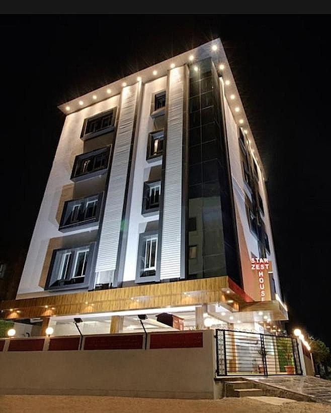 Hotel Star Zest House
