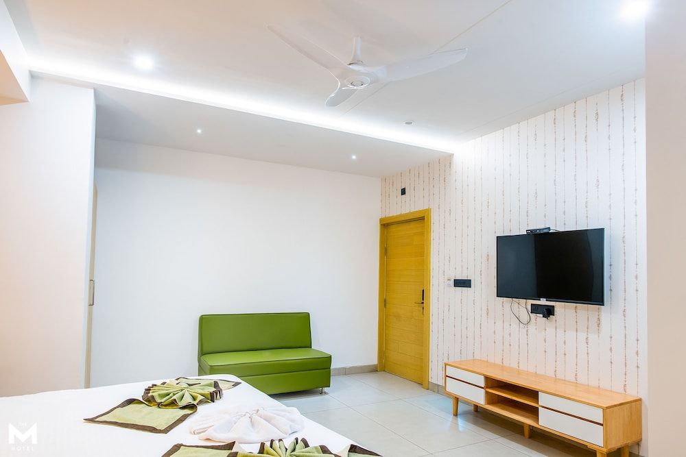 The M Hotel Superior Room 3