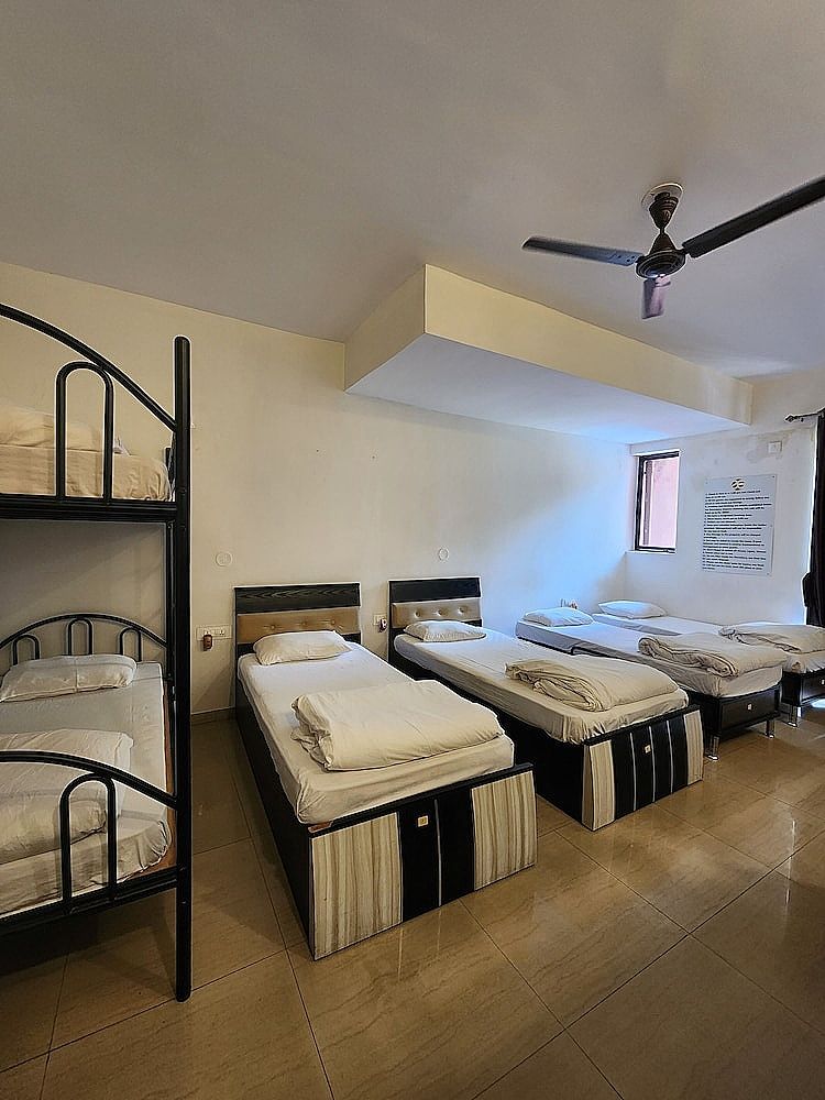 Luxury Shared Dormitory