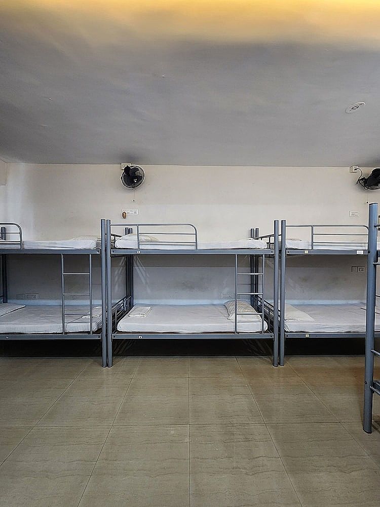 Comfort Shared Dormitory, City View