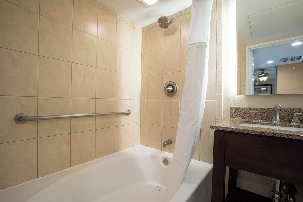 Coronado Beach Resort Suite, 1 Bedroom, Non Smoking, Kitchenette 8