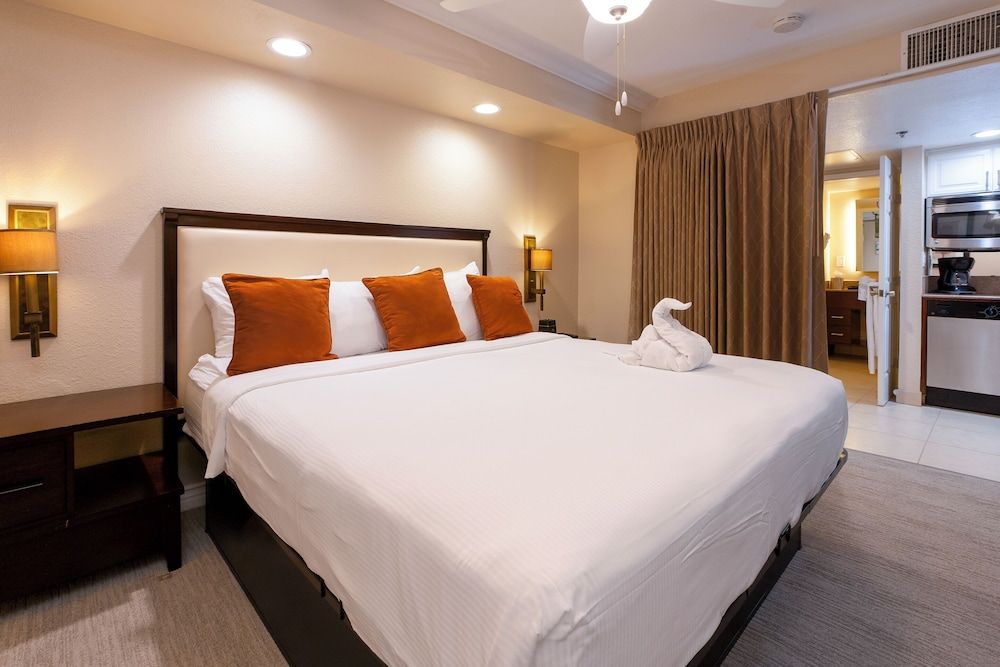 Coronado Beach Resort Suite, 1 Bedroom, Non Smoking, Kitchenette 4