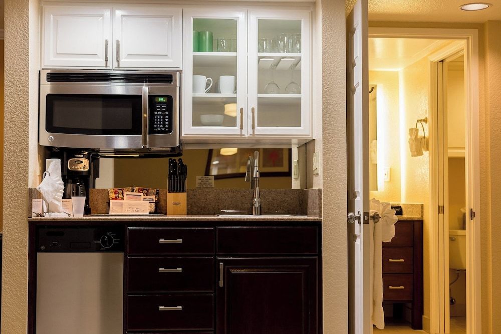 Coronado Beach Resort Suite, 2 Bedrooms, Non Smoking, Kitchenette 11