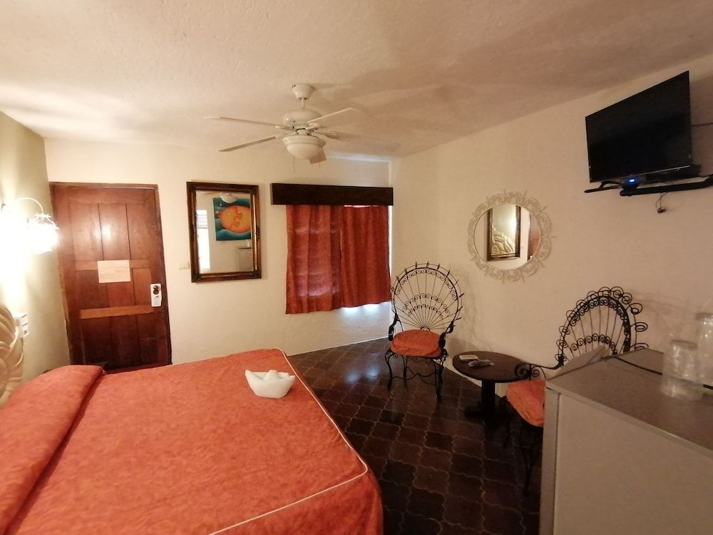 Villablanca Garden Beach Hotel Standard Room, Garden View 6