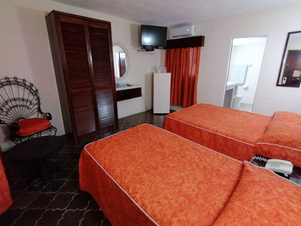 Villablanca Garden Beach Hotel Standard Room, Garden View 4