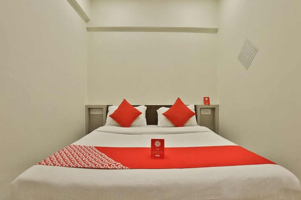 AC Deluxe Room