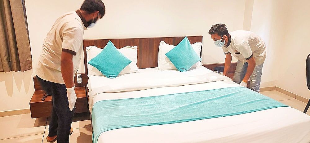 Hotel Sparsh Inn Deluxe AC Room