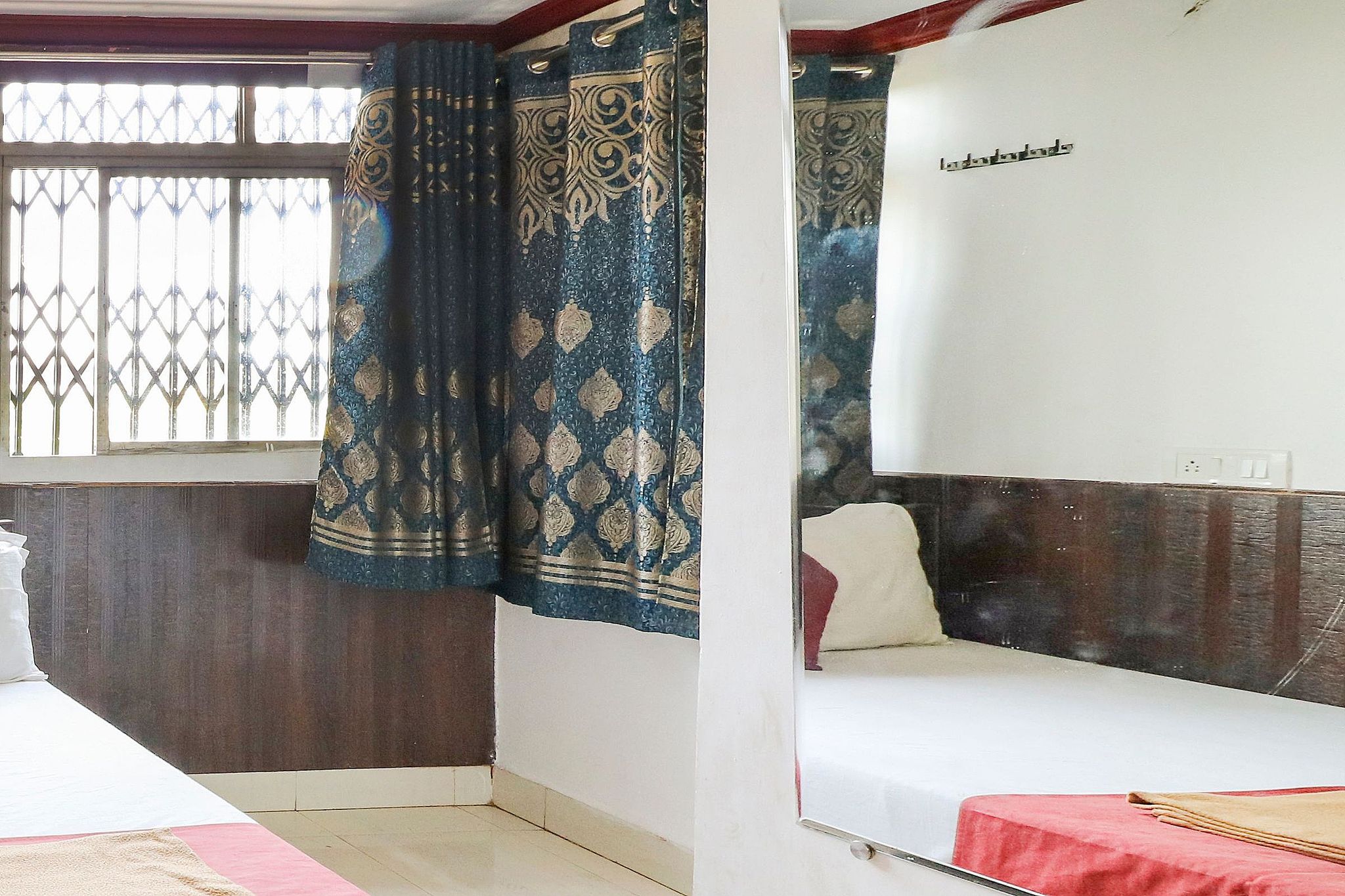 Viva Guest House Double Bedded Non AC Rooms 17