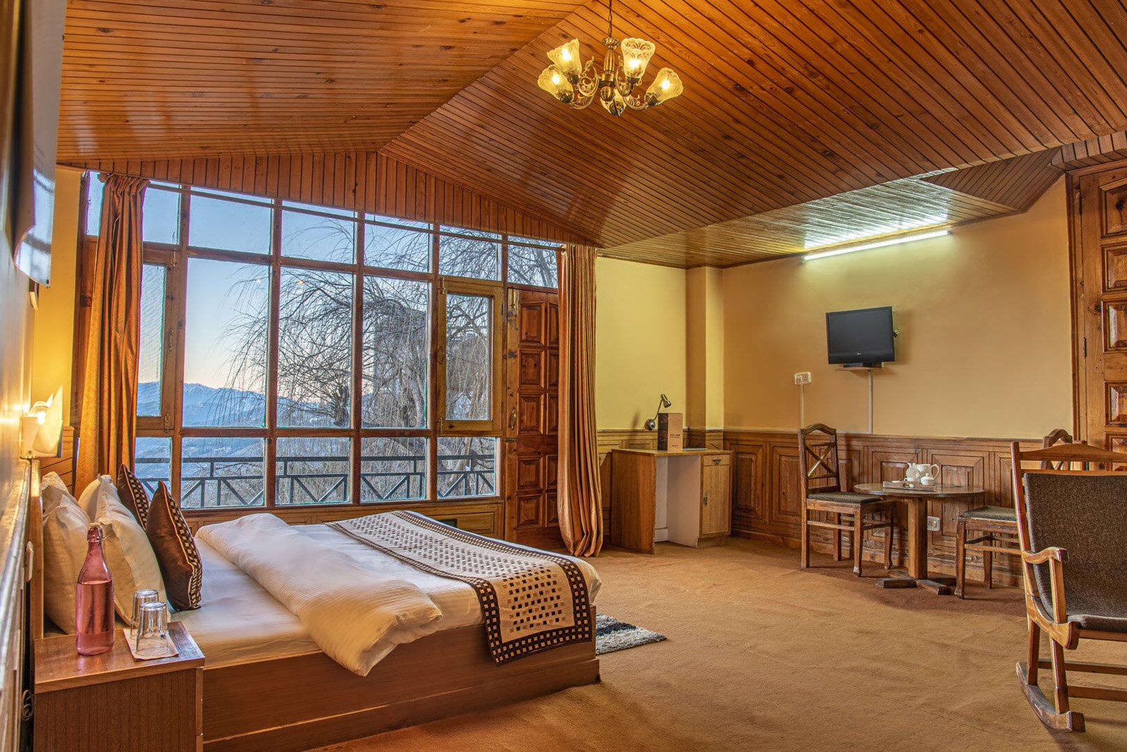 Sukoon Narkanda Cottages Deluxe Cottages with Balcony and Mountain View 2