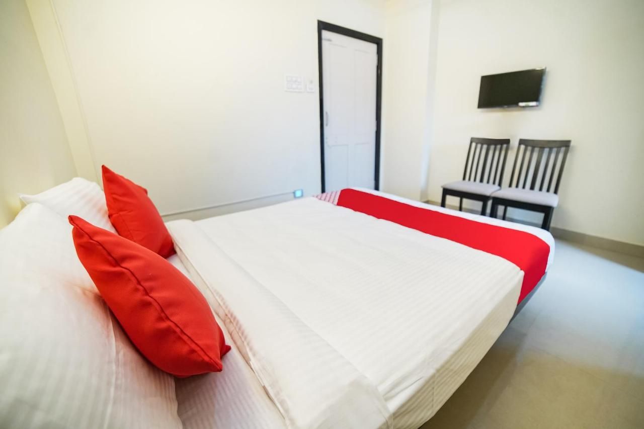 Collection O Kakinada near JNTU Classic