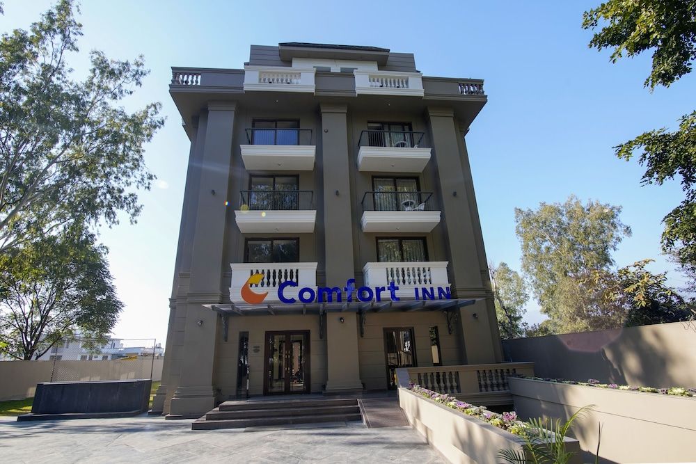 undefined Comfort Inn Dehradun