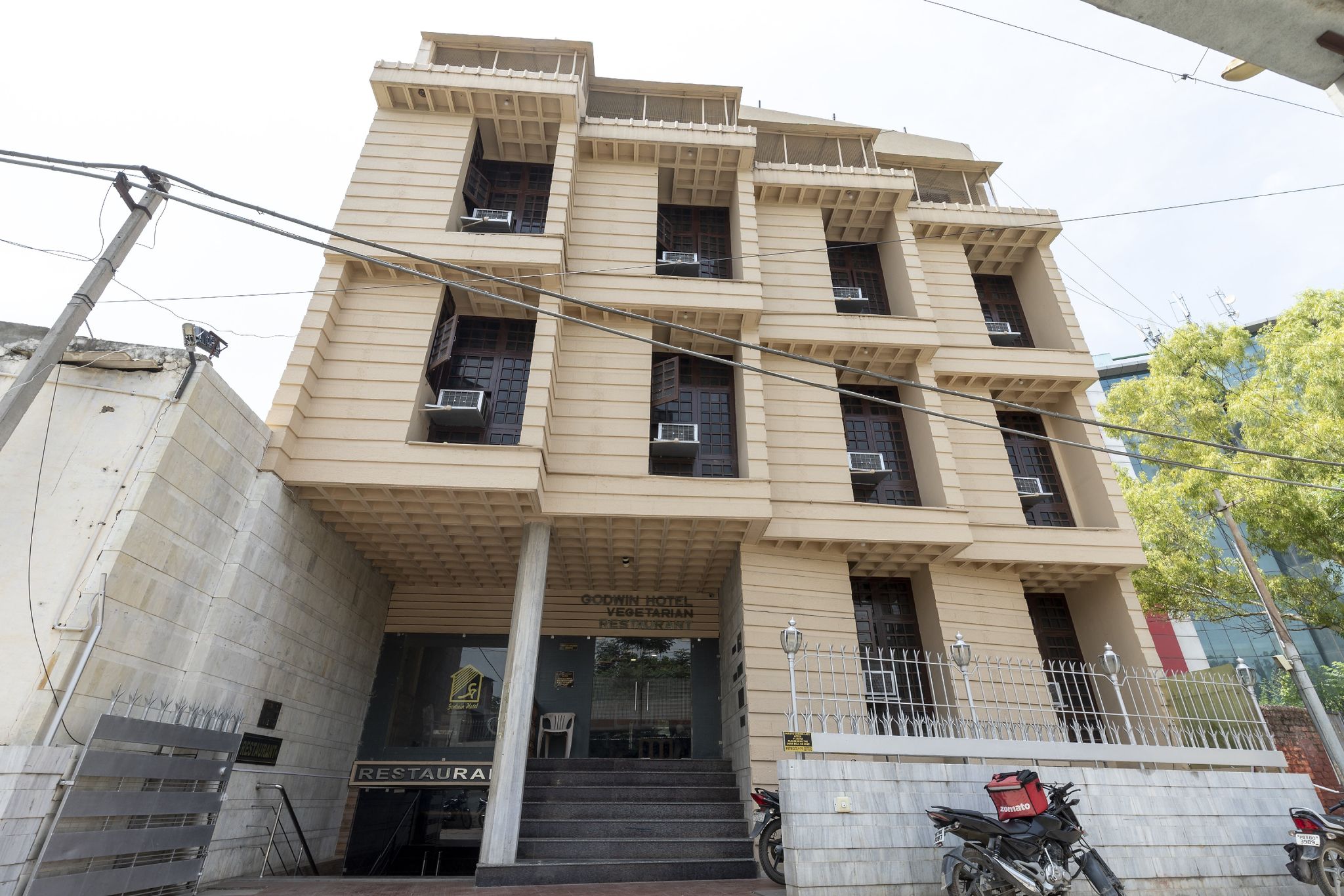undefined Hotel Godwin	Patiala