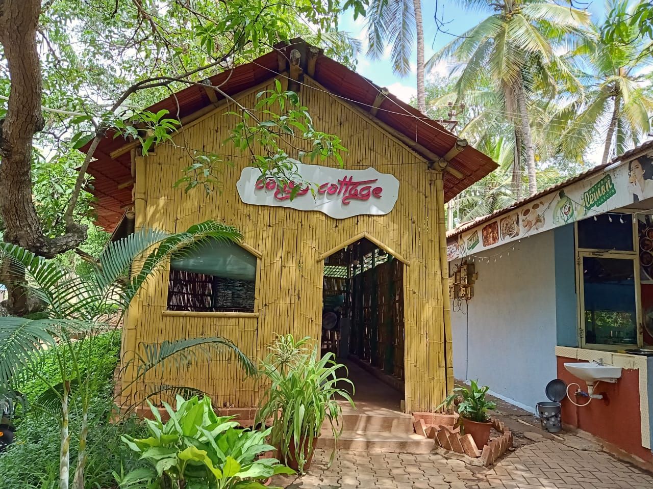 undefined Hotel Mandhar Regency 8