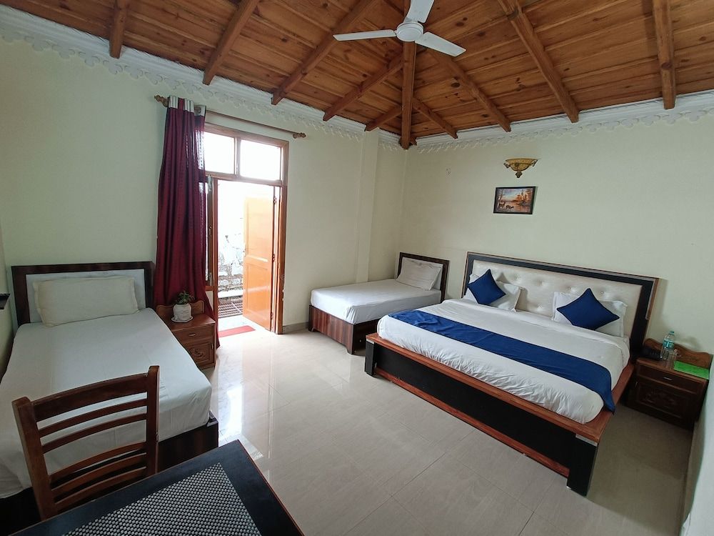 undefined Crystal LakeView Homestay 4