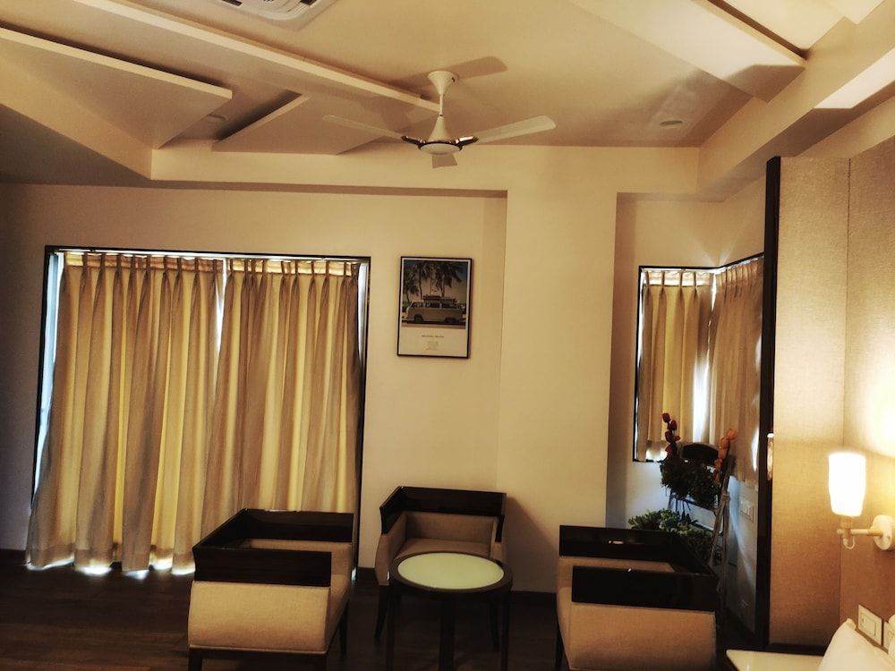 Hotel Grand Kaushalya Grand Room 5