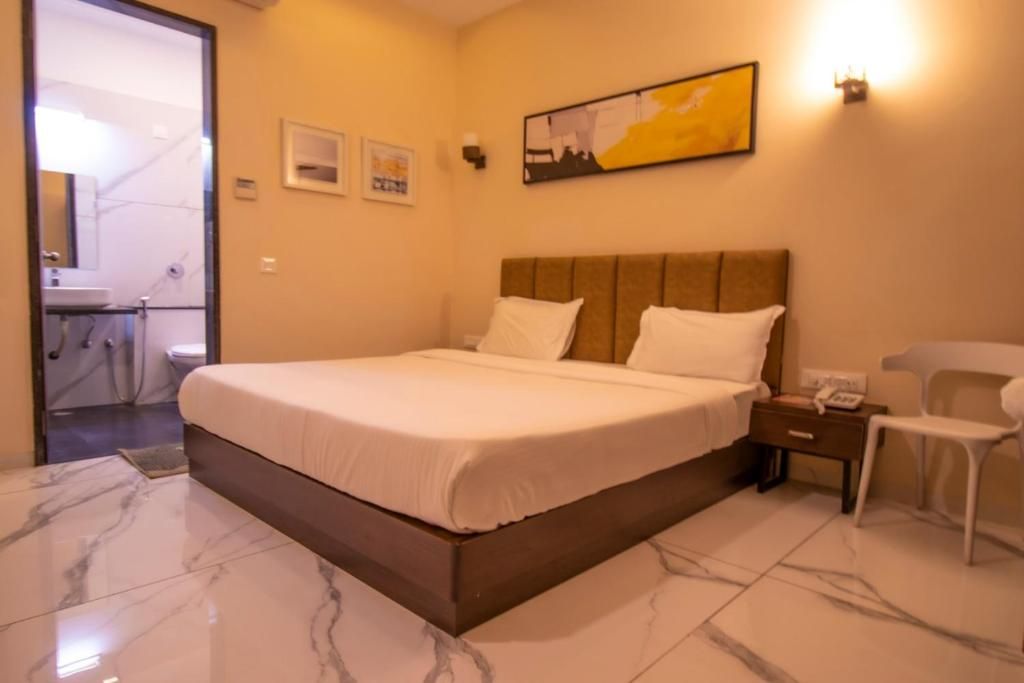 The Bhagwati Resort Deluxe Room