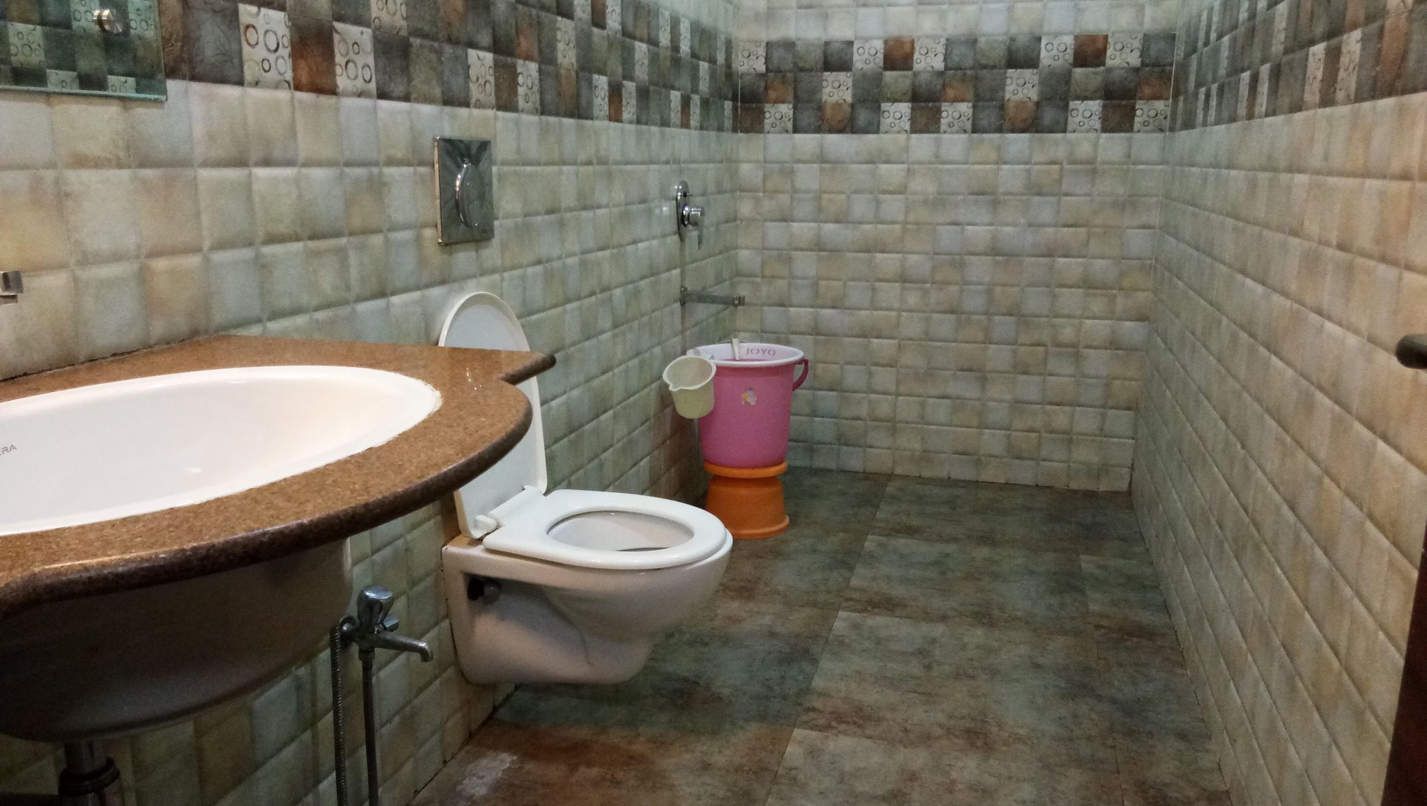 Hotel Shubh Deluxe Room 3