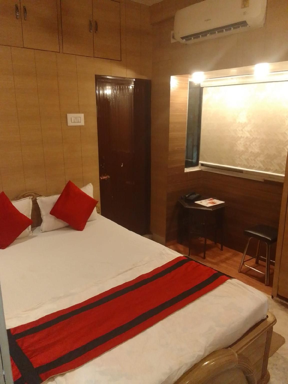 undefined KOLLOLINI KOLKATA 6