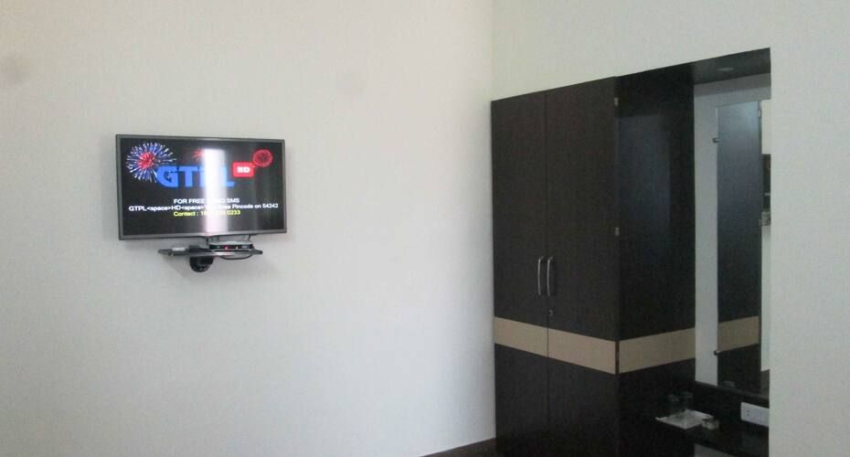 undefined Hotel Chanakya 5