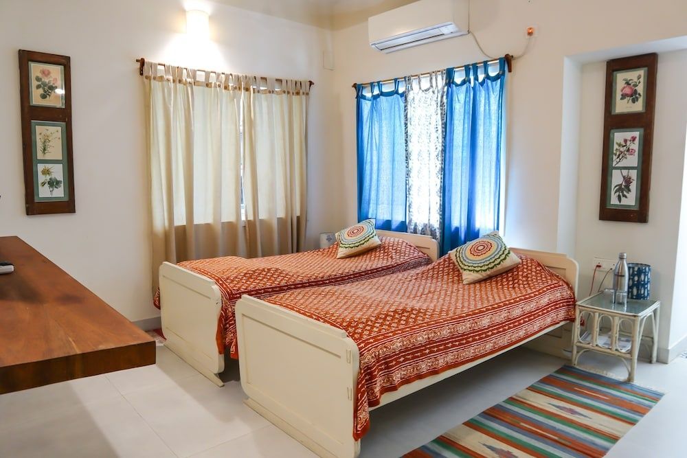 undefined 5/4 - Calcutta's freshest BnB 4