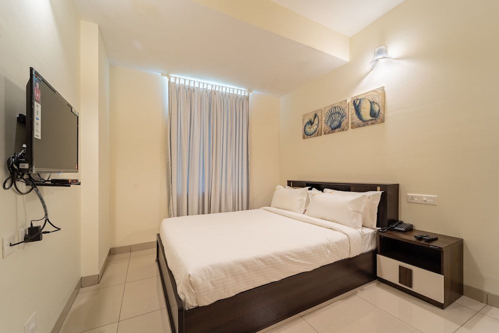 undefined Rolling Space 10