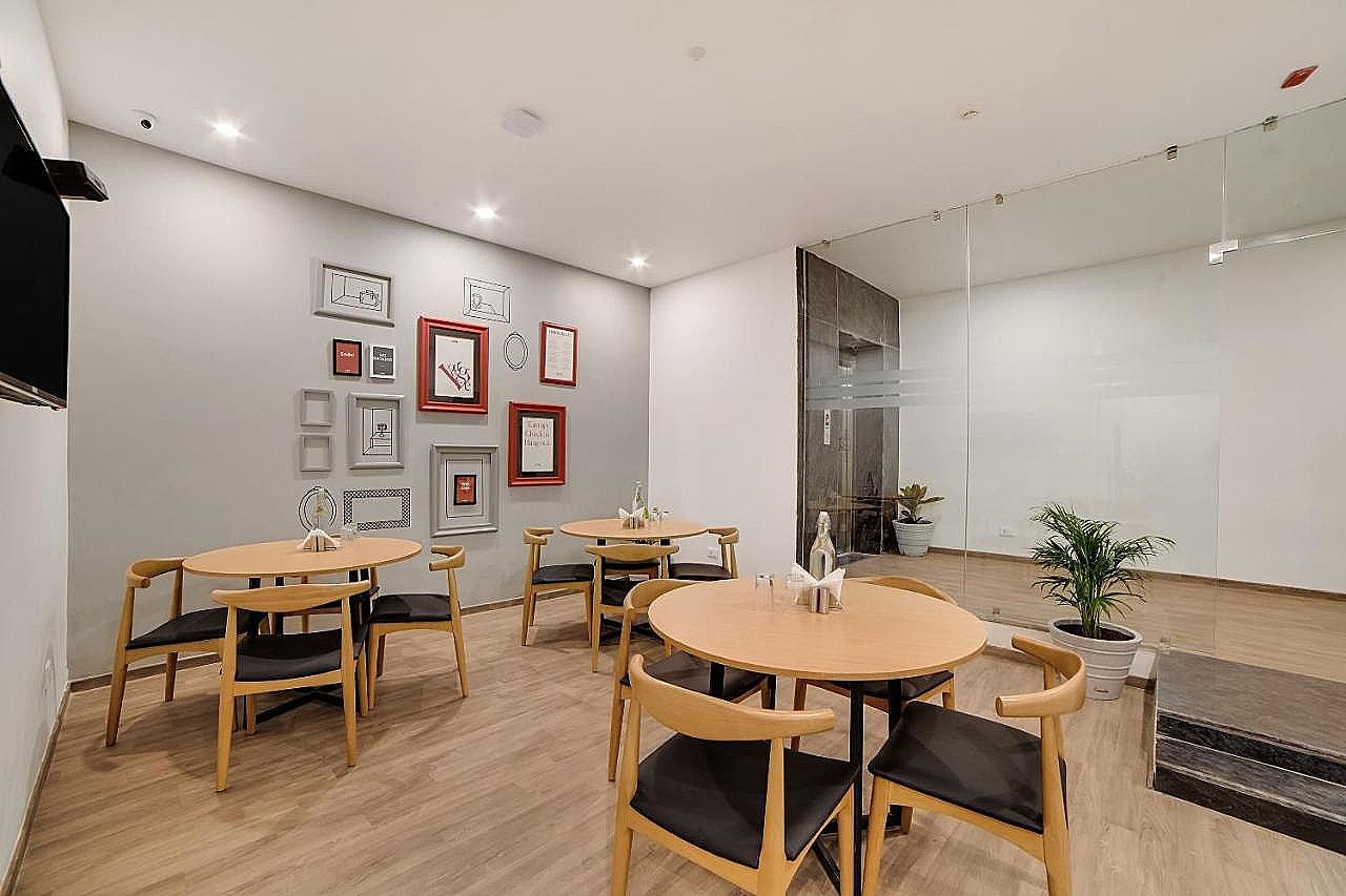 undefined OYO Townhouse 234 SS AERO PRIME 9
