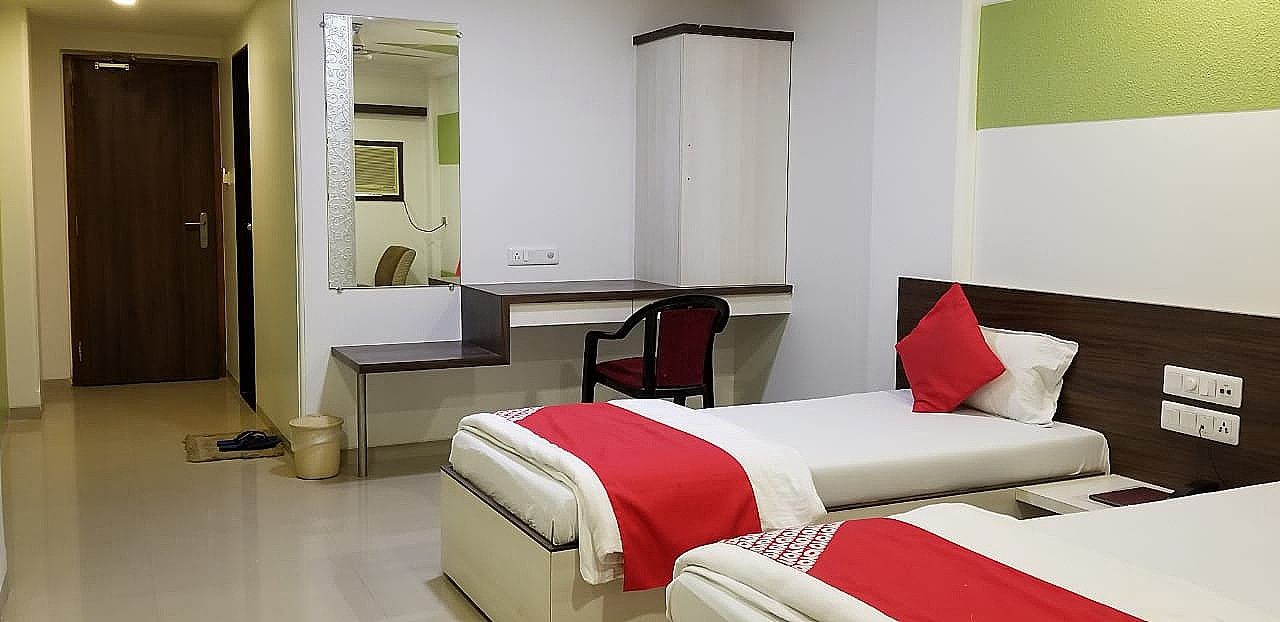 Hotel Ostria Standard Room (Twin Bed) 9