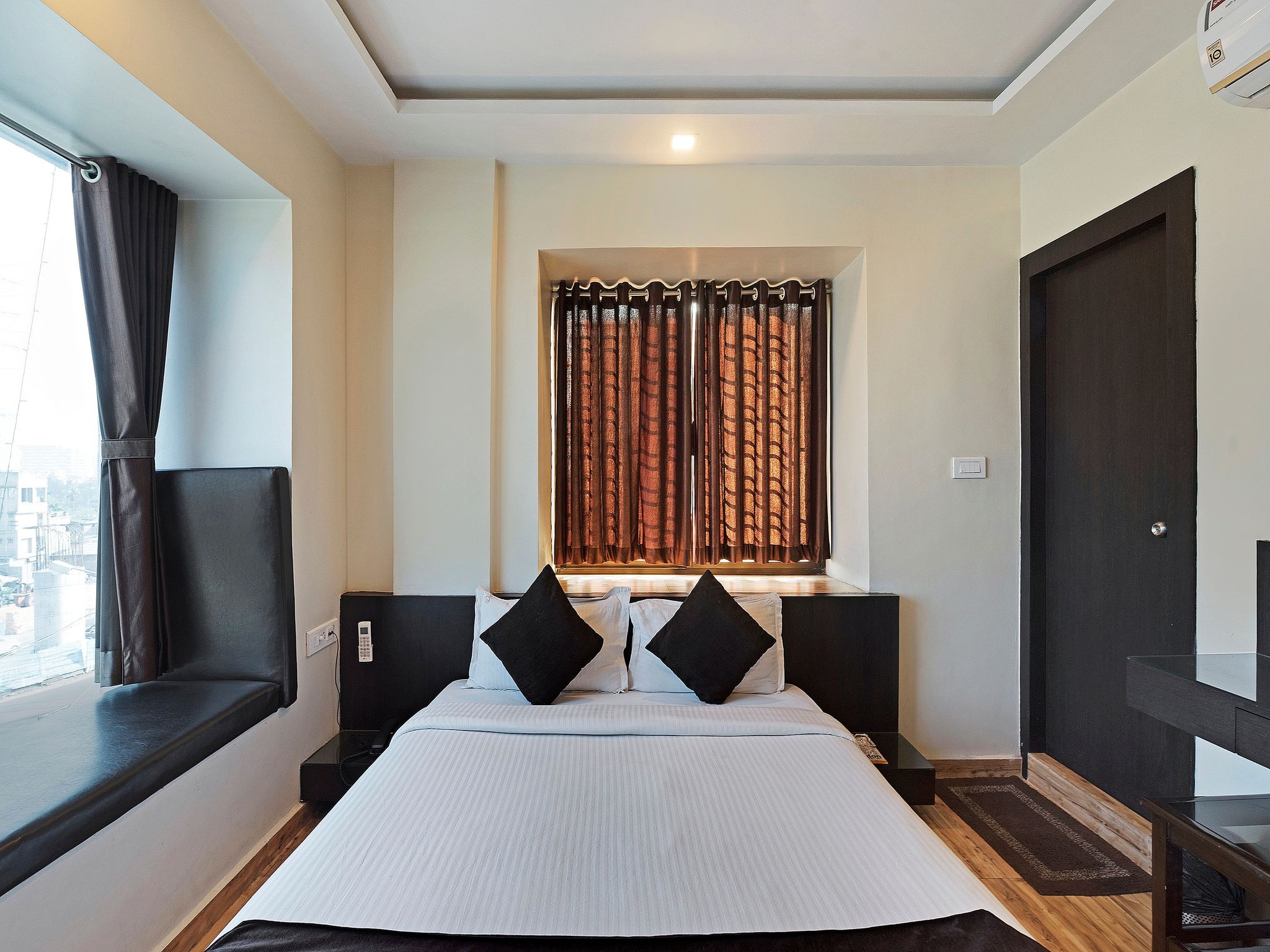 Hotel sheldon International Superior Double Room 3
