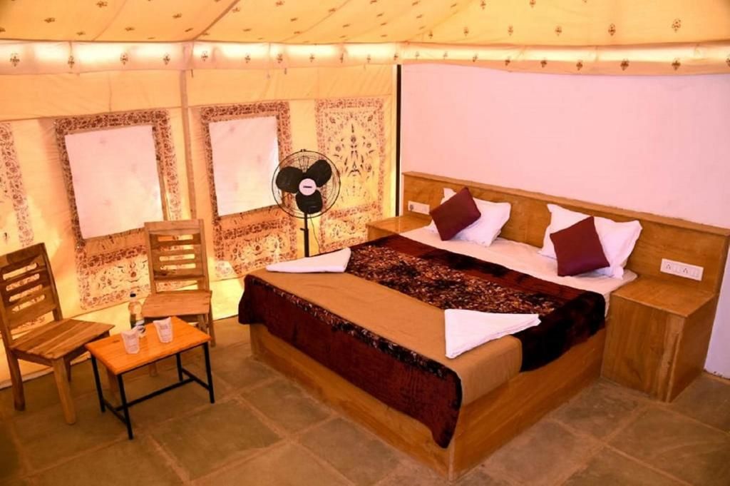 undefined Classic Thar Resort Camp 4