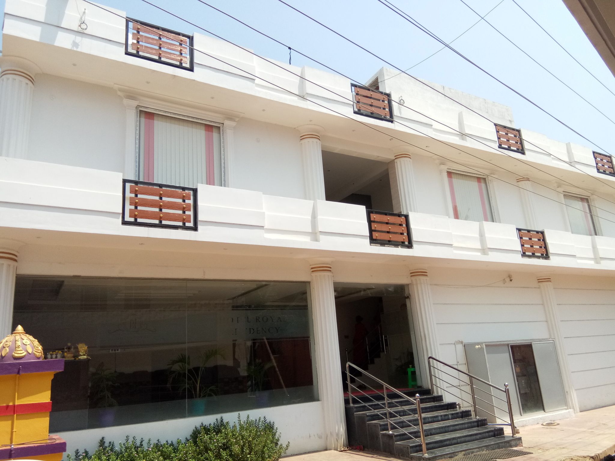 Royal Residency