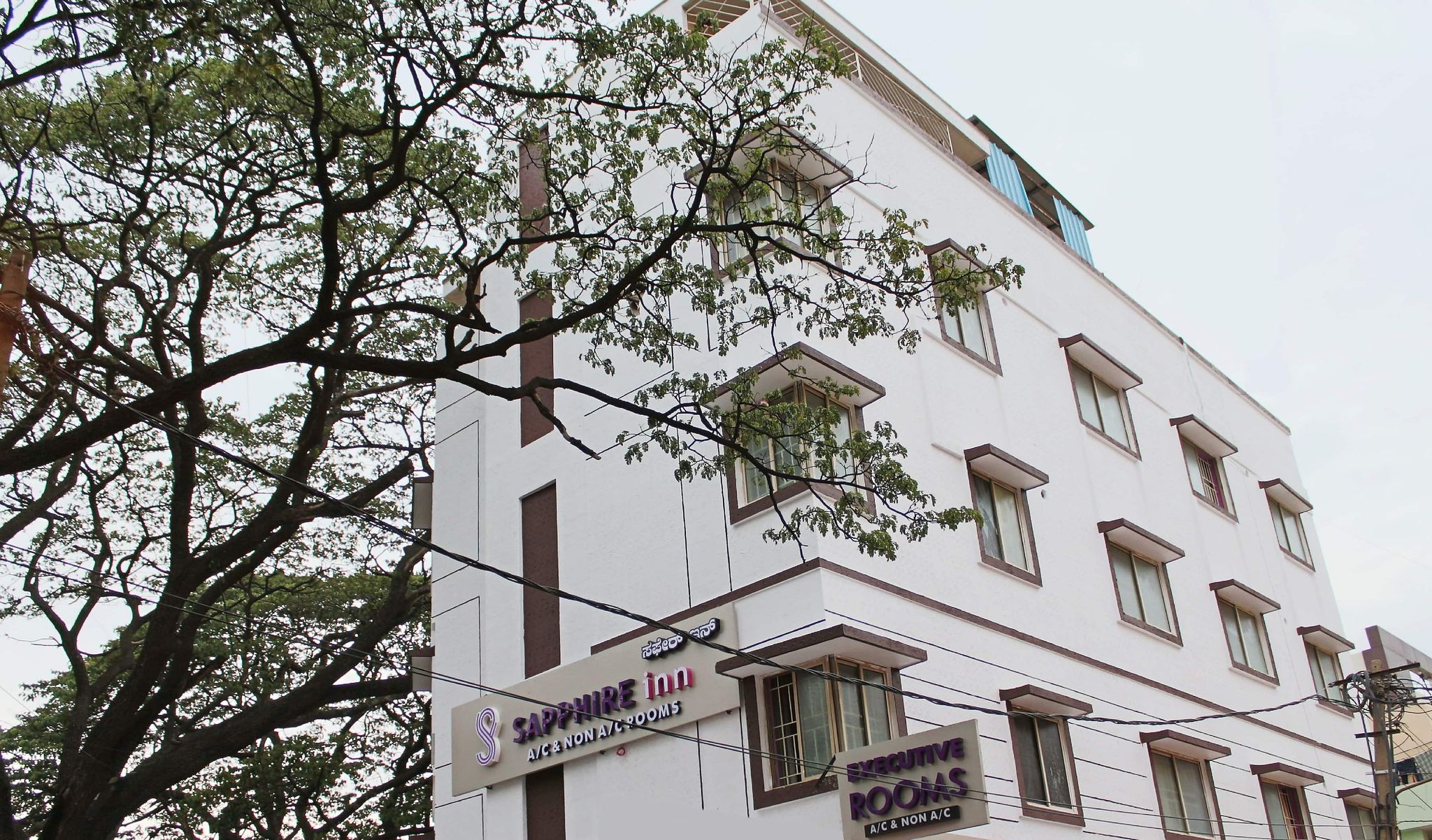 undefined Sapphire Inn 9