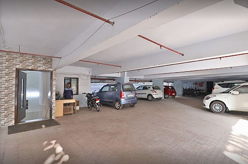 undefined Night-Halt In & Out Dormitory 10