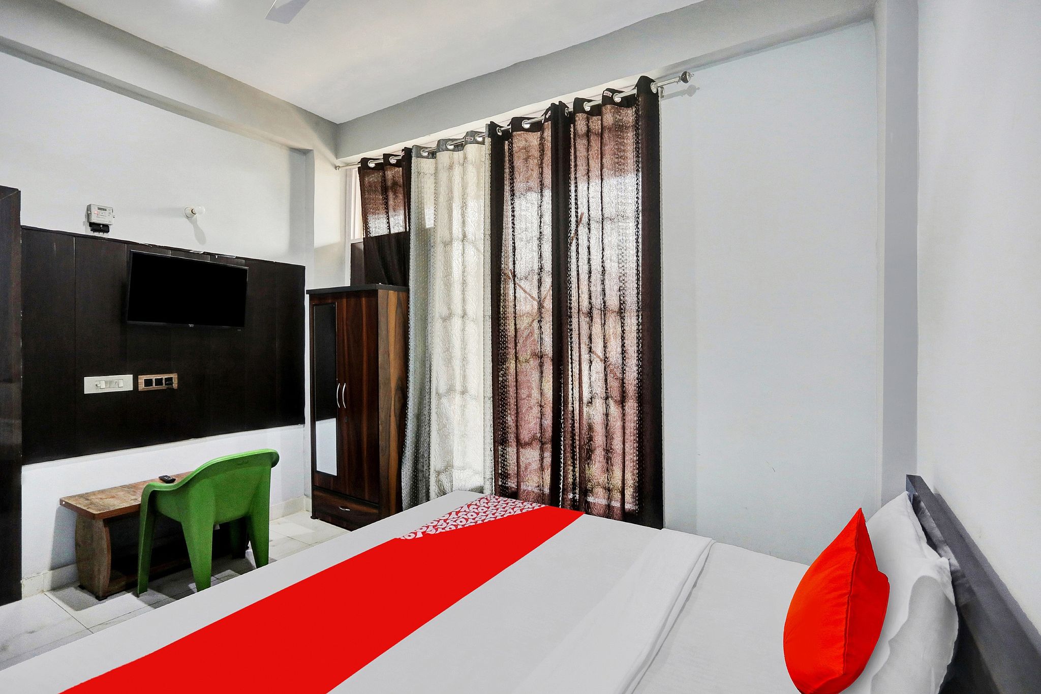 Super Collection O Tilak Nagar Near Pacific Mall Classic Room 13